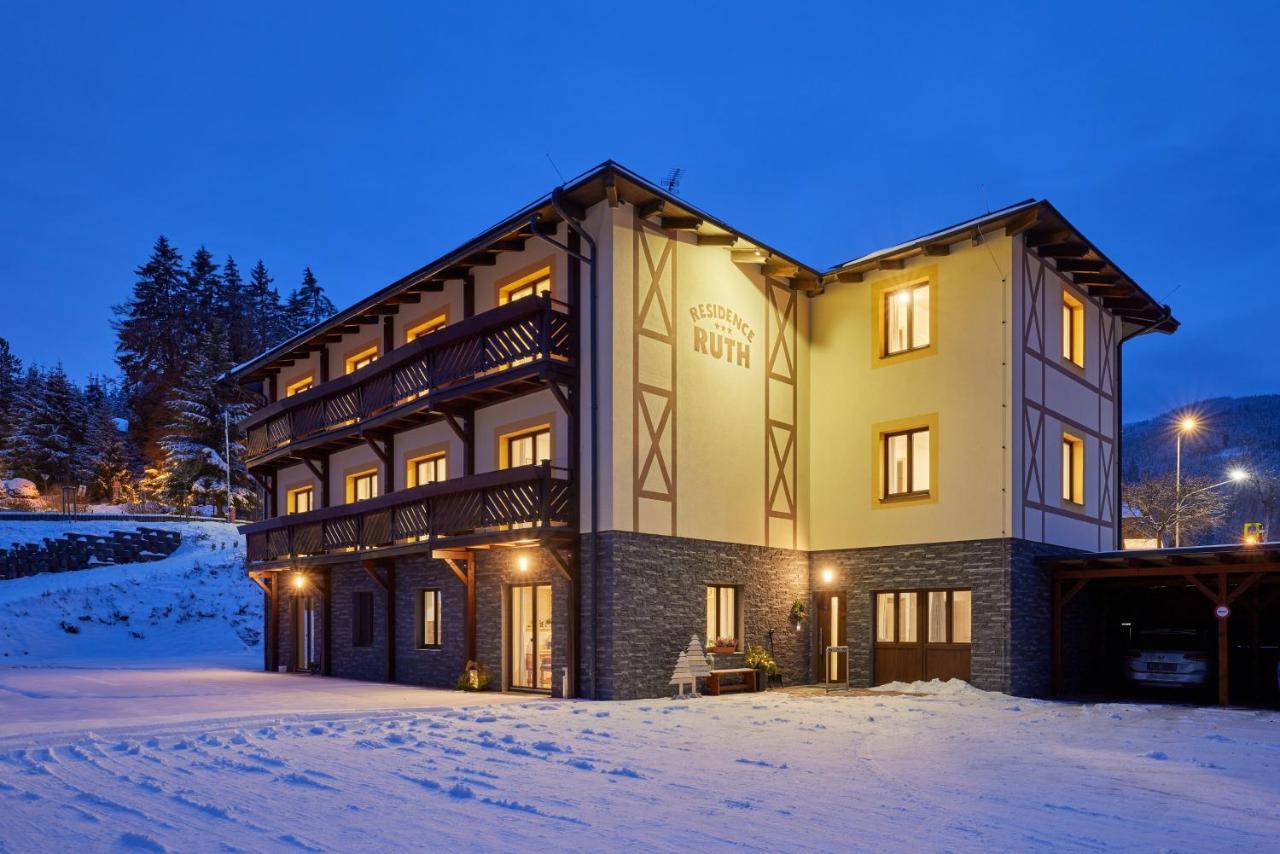 Residence Ruth 잔스케라즈네 외부 사진